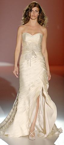 Vestido de Novia Patricia Avendaño Vestido de Novia Patricia Avendaño