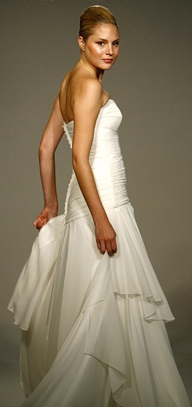 Vestido de novia Romona Keveza