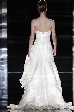 vestido_de_novia_hannibal-laguna.jpg