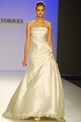 vestidos_de_novia_ana_torres_4.jpg