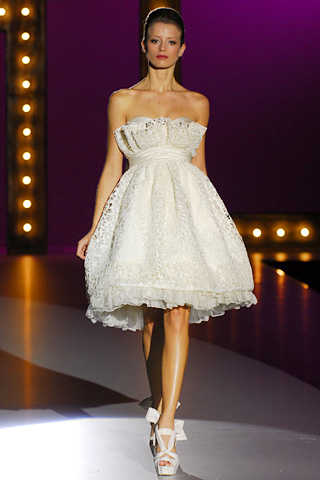 vestidos_de_novia_hannibal_laguna
