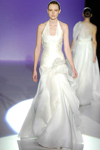 vestidos_de_novia_2010_jesus_del_pozo