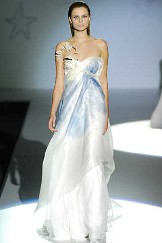 vestidos_de_novia_2010_yolan_cris