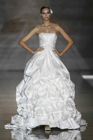 vestidos_de_novias_pronovias_2010